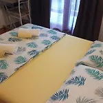 Glorija Apartment *