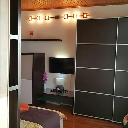 Glorija 풀라