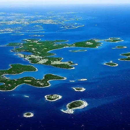 Glorija Appartamento Pola