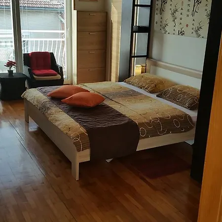 Glorija Апартаменти *